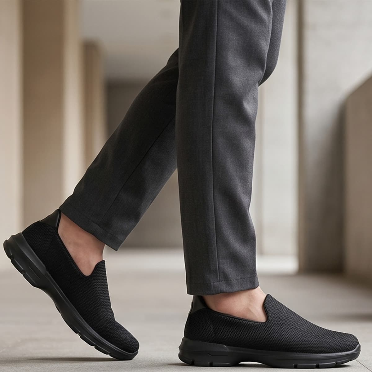 Ladies Sports Shoes