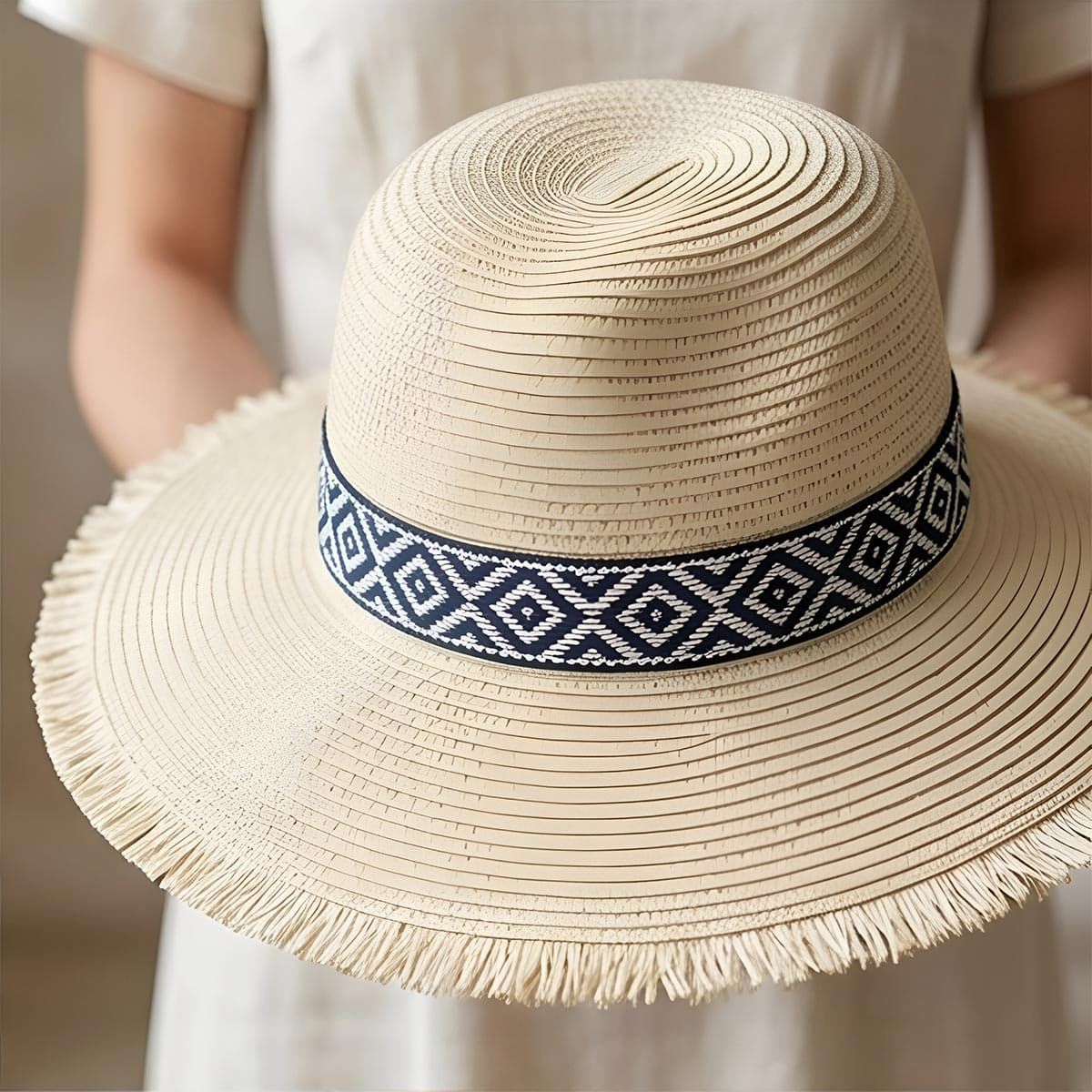 Ladies Round Cap