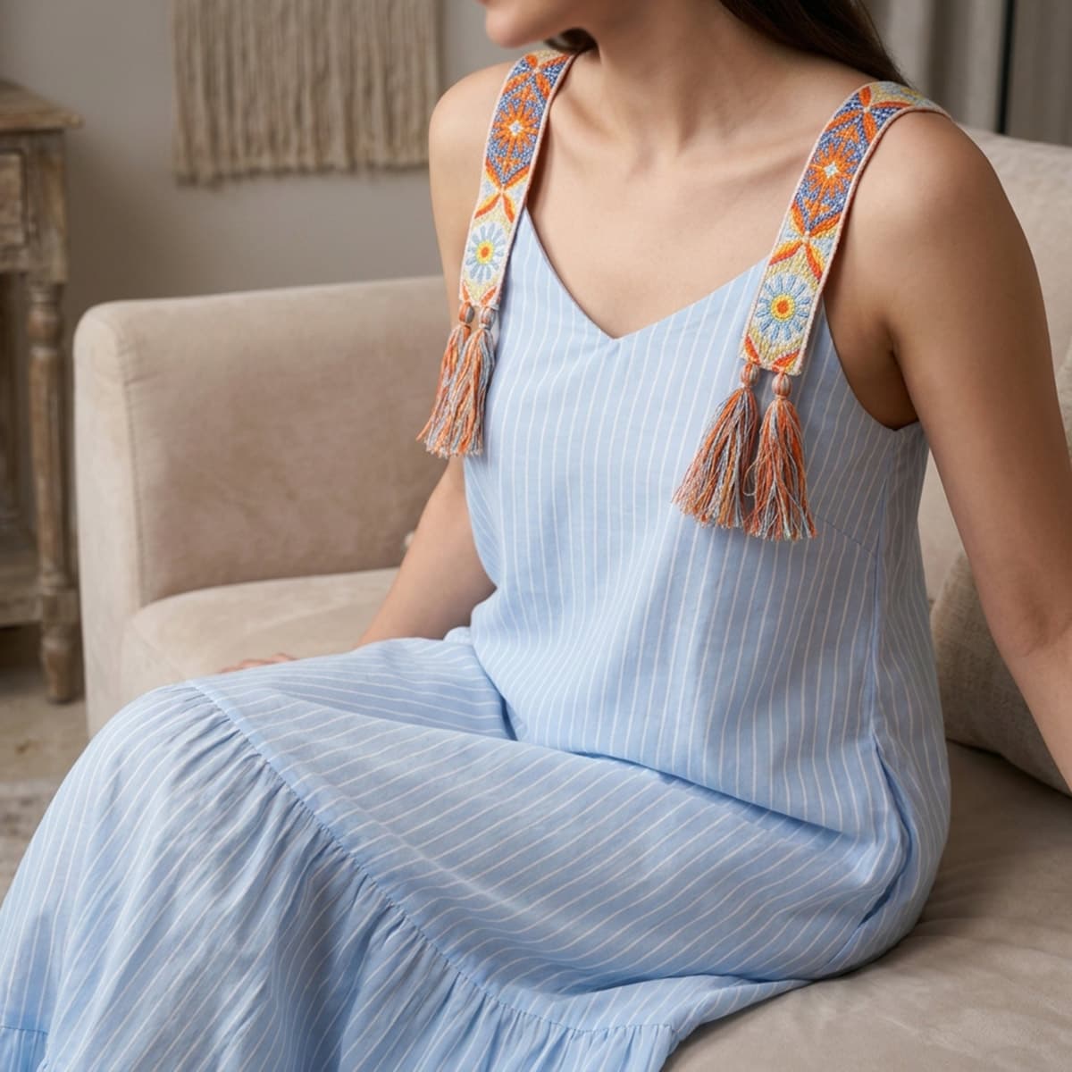 Ladies Sleeveless Dress