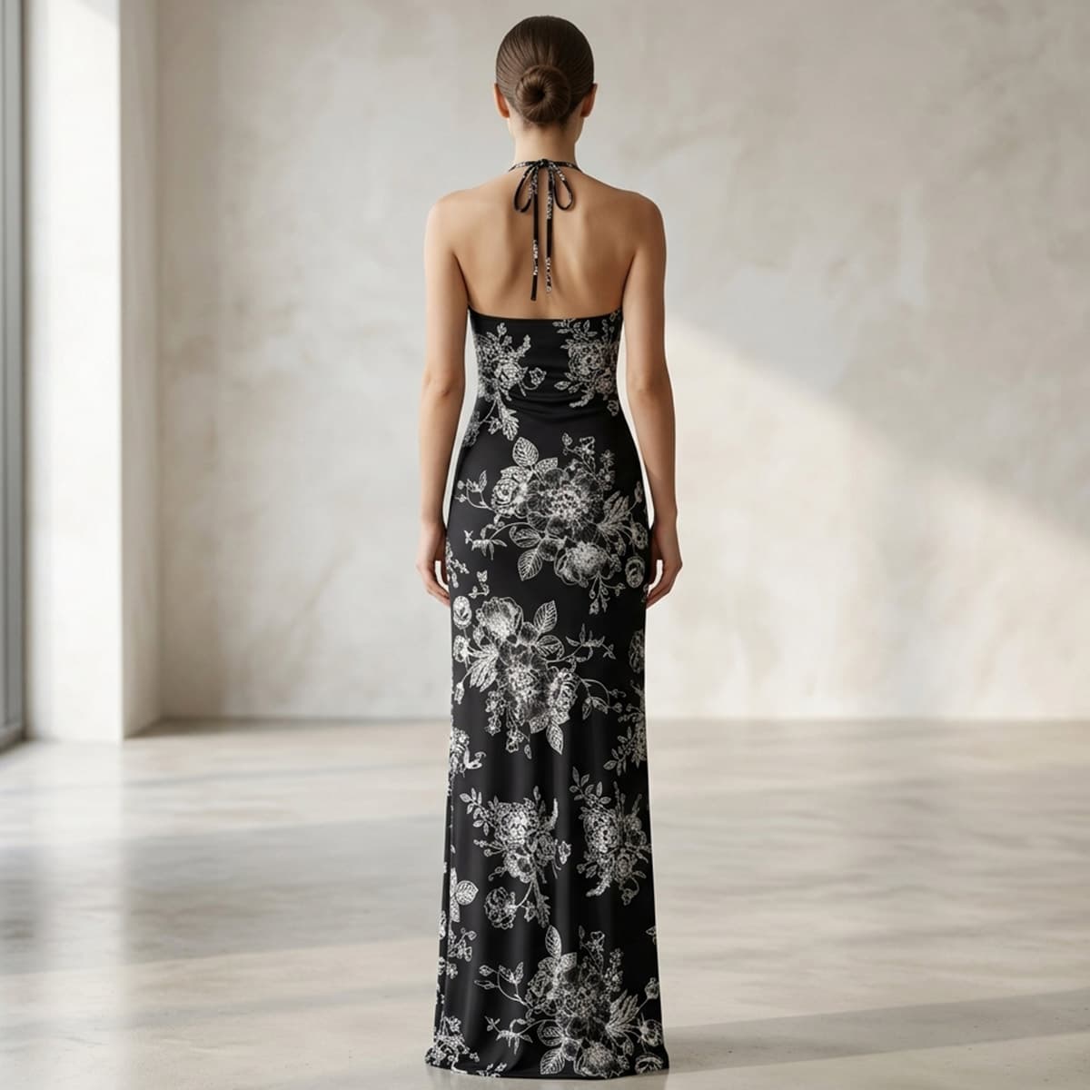 Ladies Long Sleeveless Dress